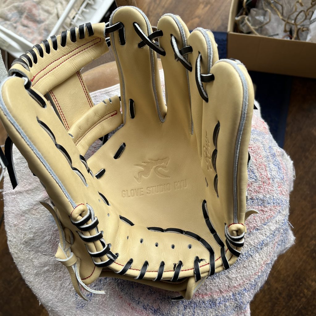 RYU 硬式　オーダー　グラブ　全盛期 オーダーグラブ紹介301 RYU硬式オーダーグラブ TIG型 キャメル